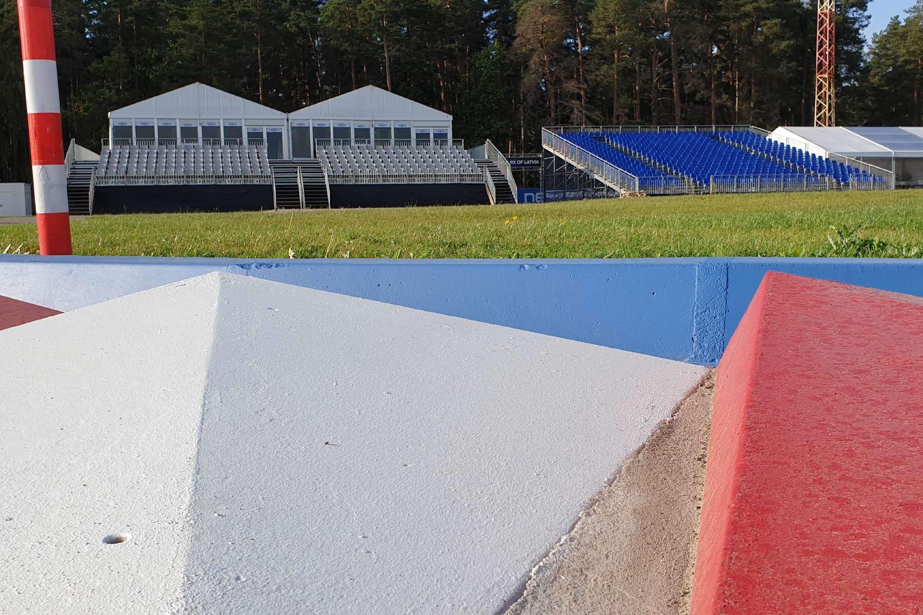 Bender Tribünen Bühnen Stadien Bad Schönborn Deutschland News98